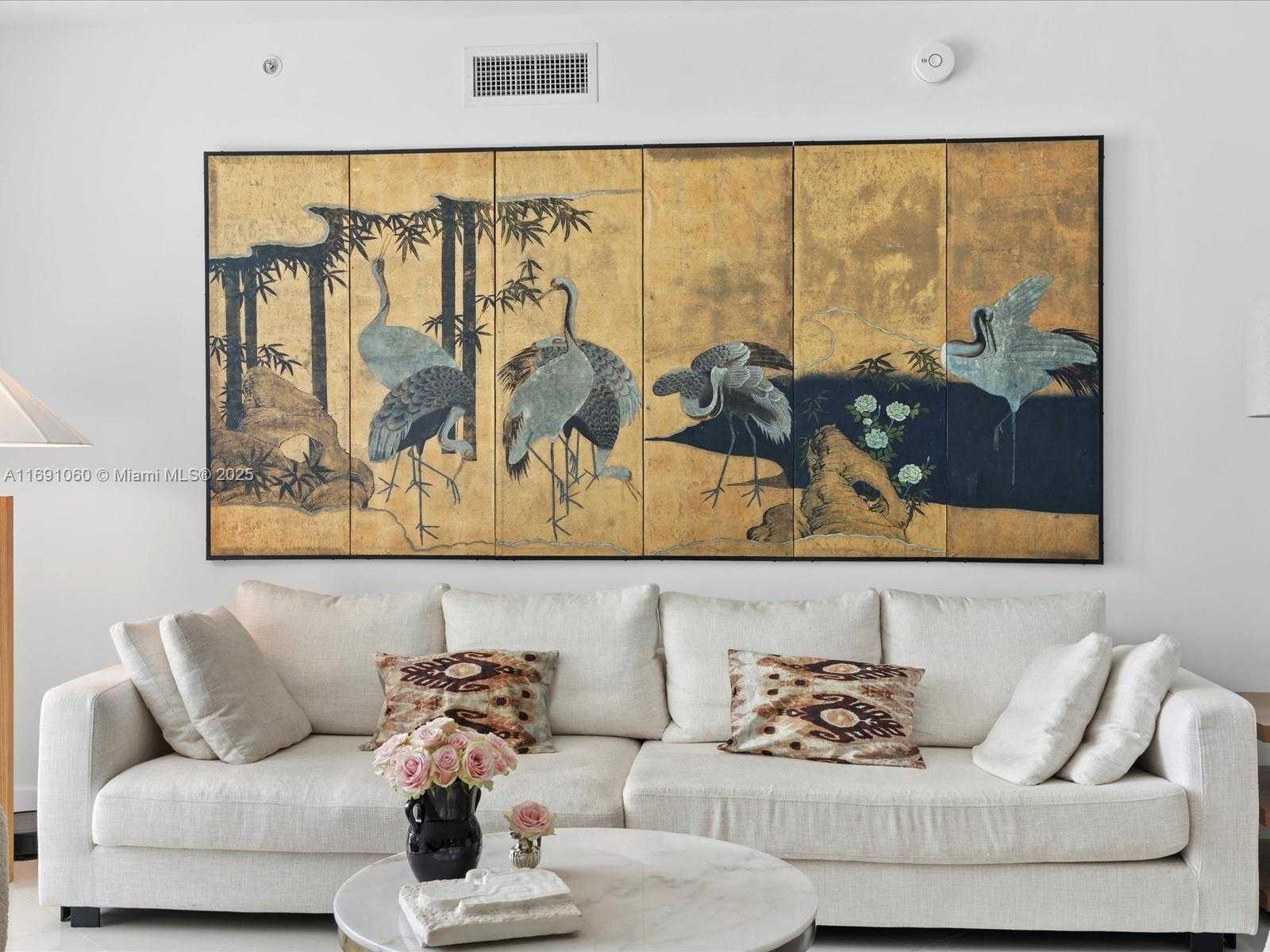 Small Image of 17111 BISCAYNE BLVD #1104, North Miami Beach Number 5