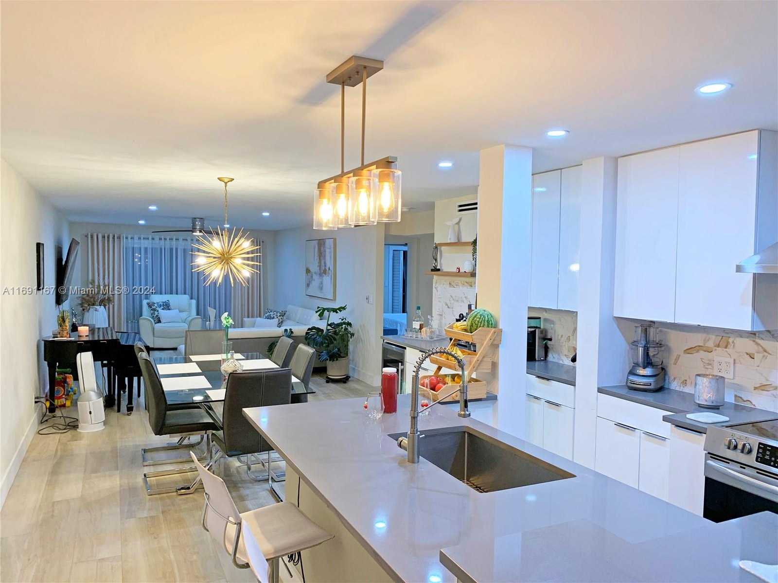 Small Image of 4701 MARTINIQUE DR #M2, Coconut Creek Number 10
