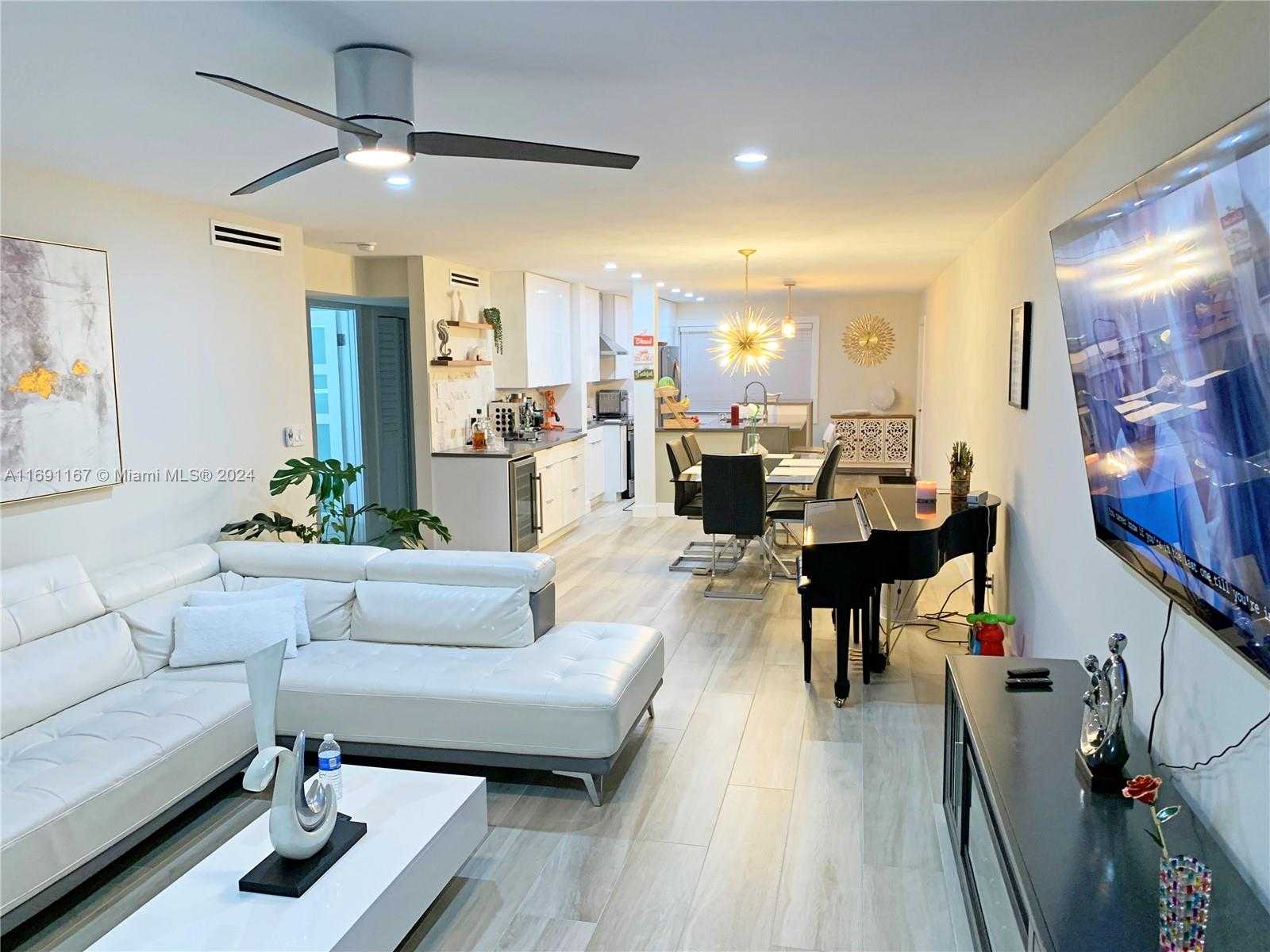 Small Image of 4701 MARTINIQUE DR #M2, Coconut Creek Number 15