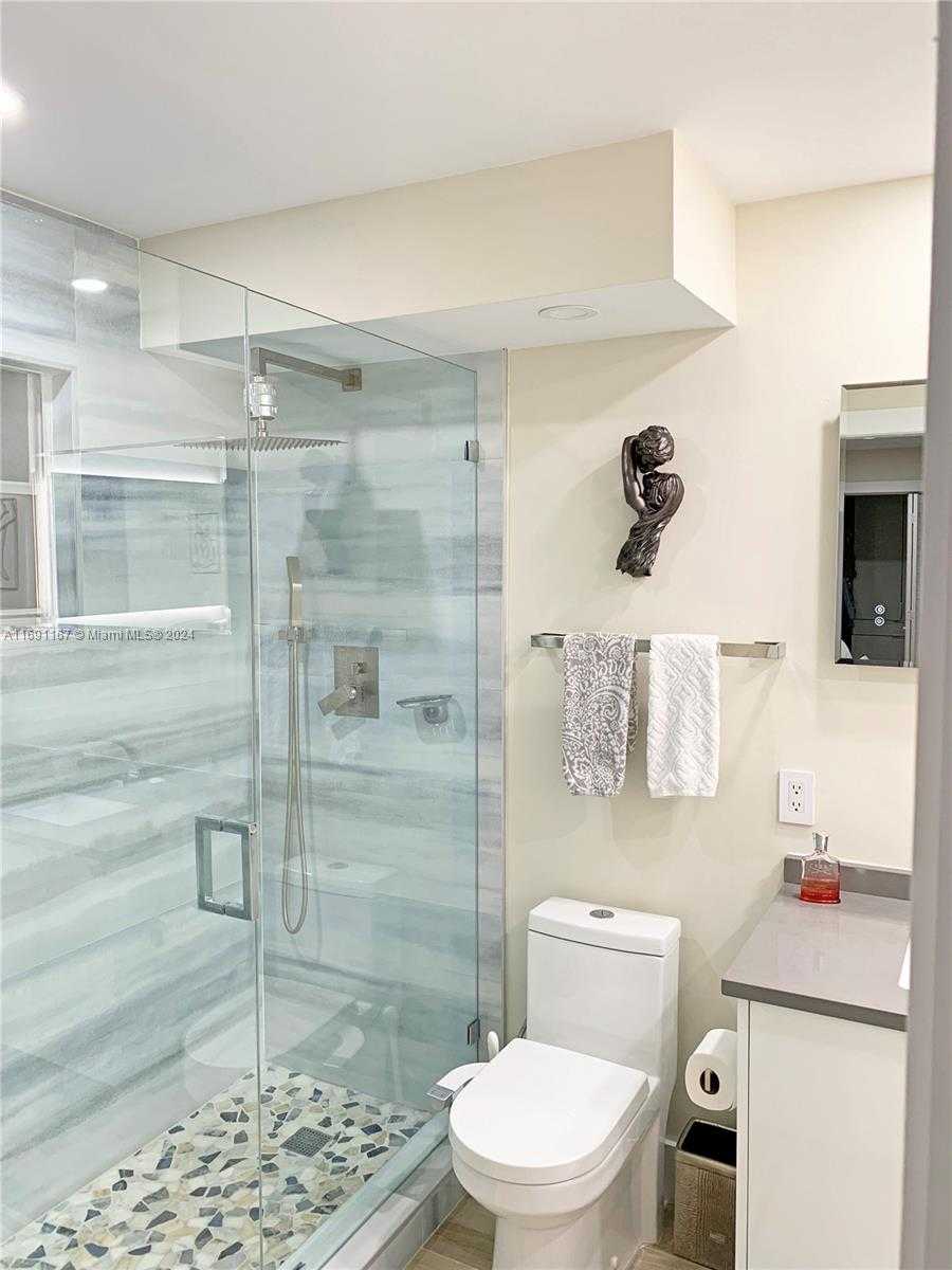 Small Image of 4701 MARTINIQUE DR #M2, Coconut Creek Number 33