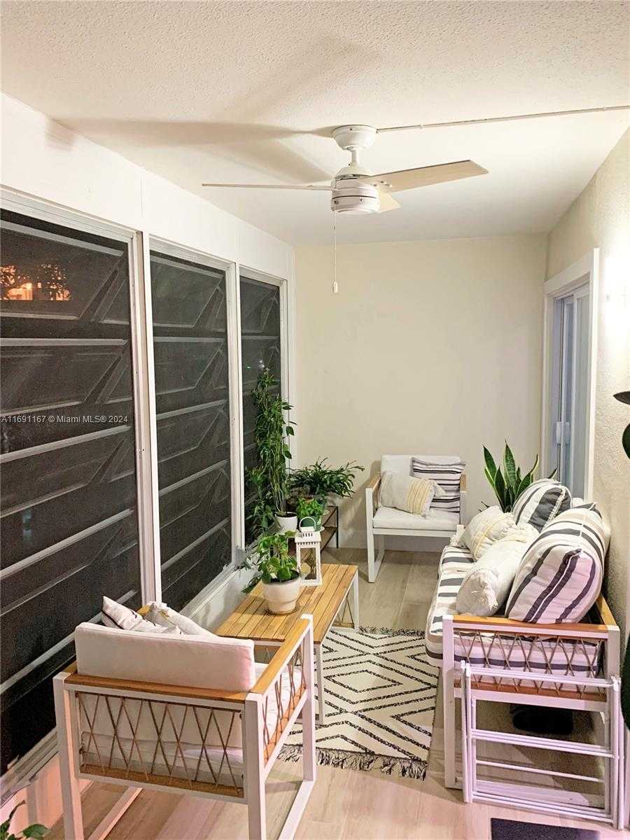 Small Image of 4701 MARTINIQUE DR #M2, Coconut Creek Number 34