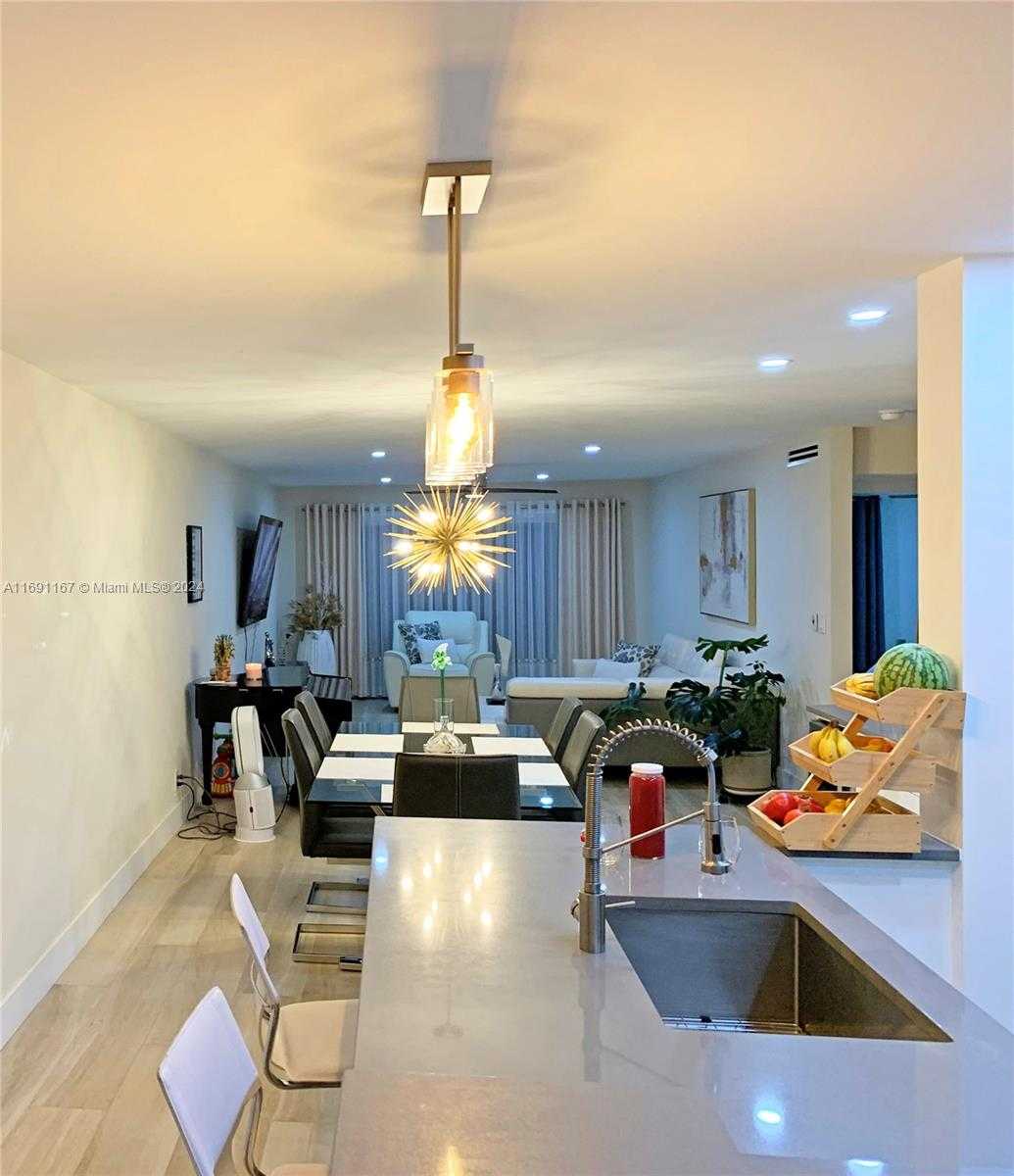 Small Image of 4701 MARTINIQUE DR #M2, Coconut Creek Number 8
