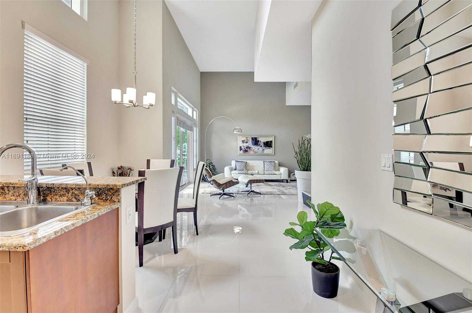 Small Image of 450 NORTH FEDERAL HWY #104N, Boynton Beach Number 12