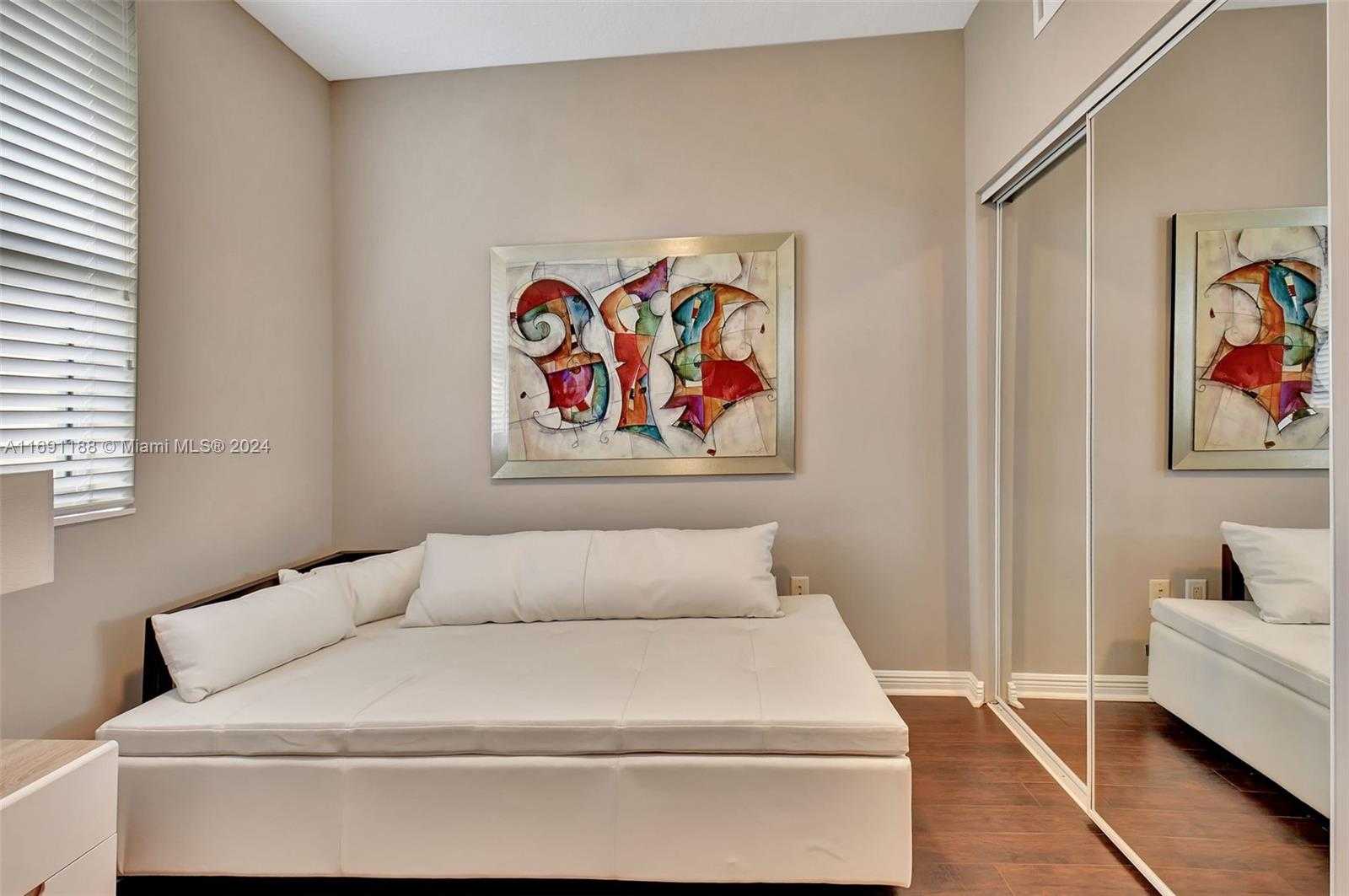 Small Image of 450 NORTH FEDERAL HWY #104N, Boynton Beach Number 22
