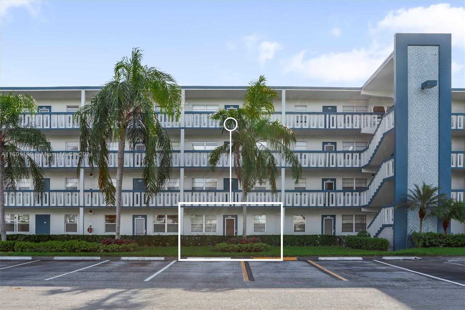 Small Image of 1042 LINCOLN C #1042, Boca Raton Number 19