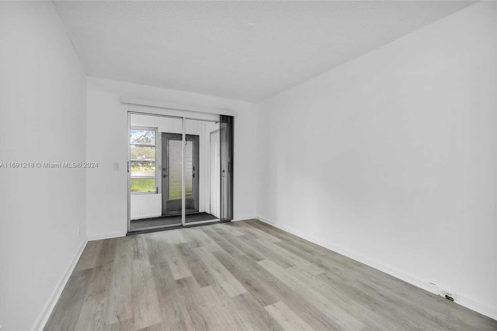 Small Image of 257 FANSHAW G #257, Boca Raton Number 9