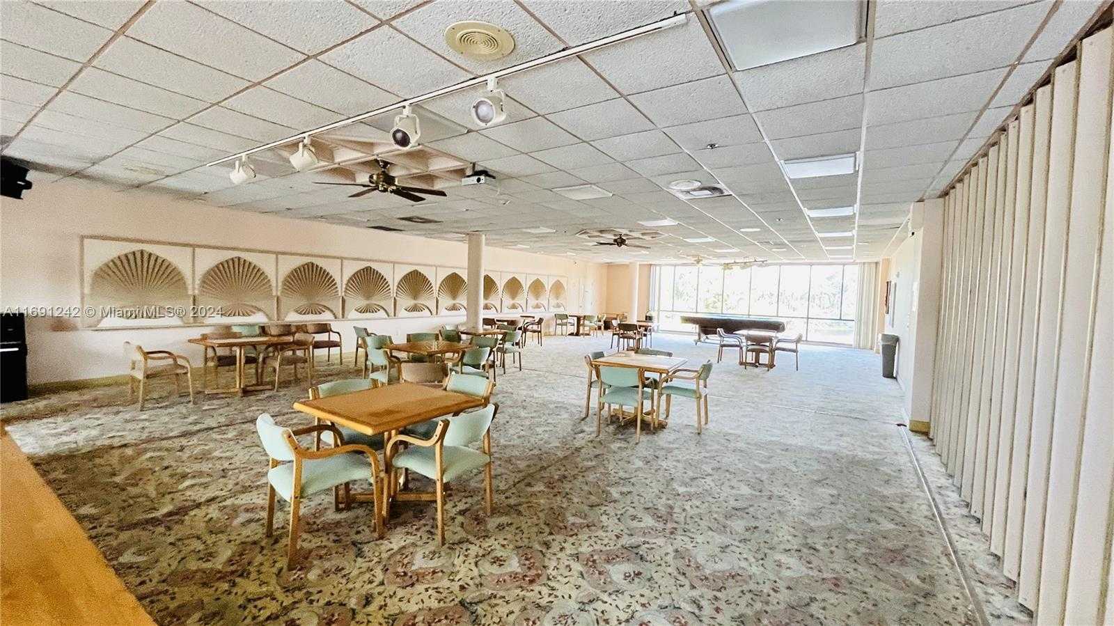 Small Image of 3731 NORTH COUNTRY CLUB DR #1121, Aventura Number 30