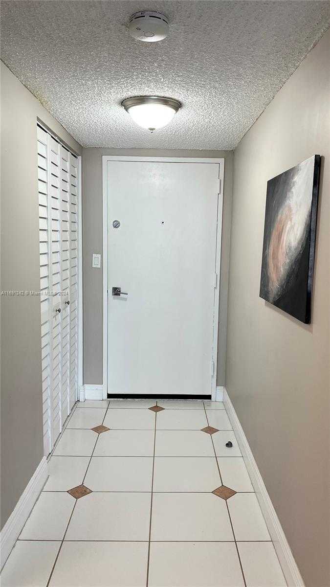 Small Image of 3731 NORTH COUNTRY CLUB DR #1121, Aventura Number 7