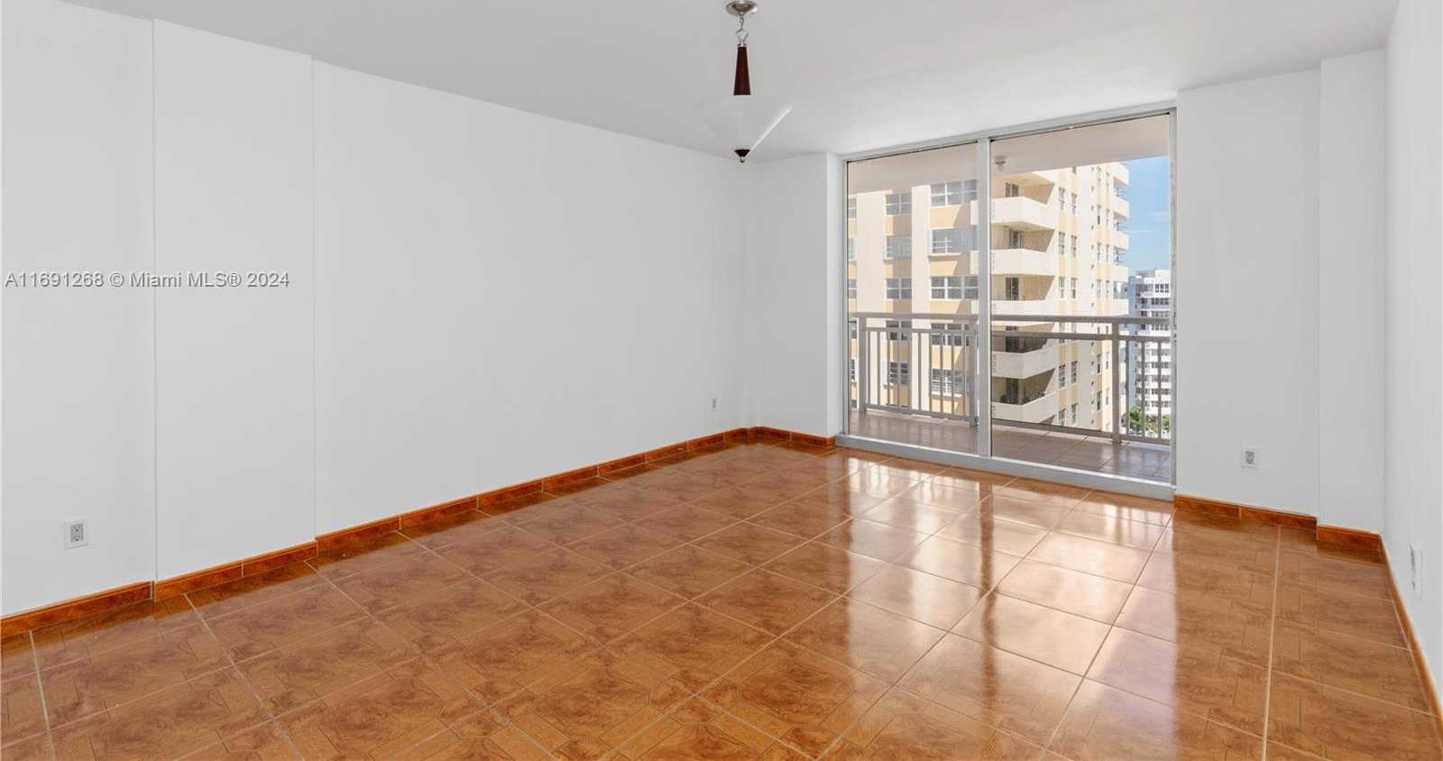 Small Image of 1849 SOUTH OCEAN DR #1103, Hallandale Beach Number 15