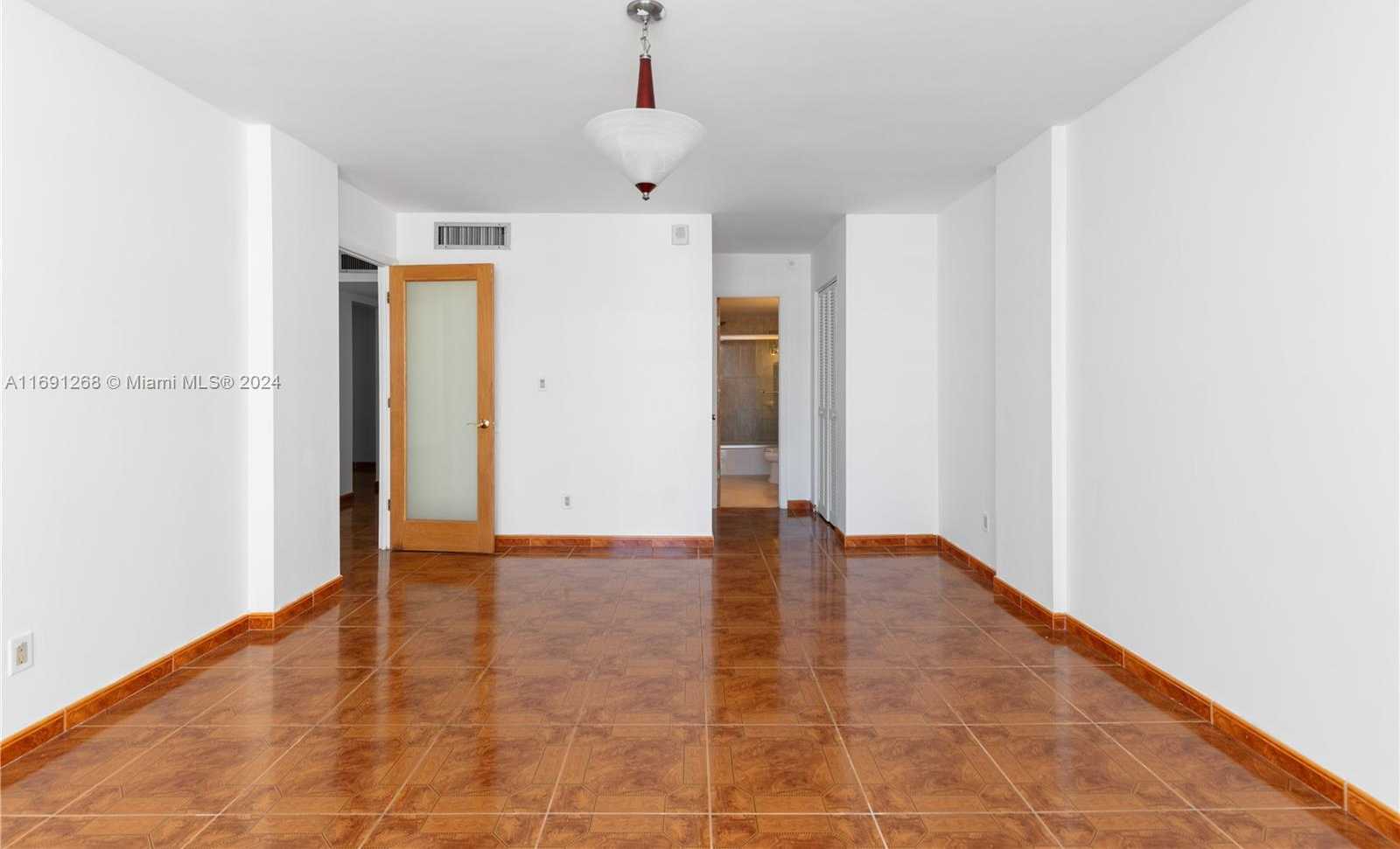 Small Image of 1849 SOUTH OCEAN DR #1103, Hallandale Beach Number 18