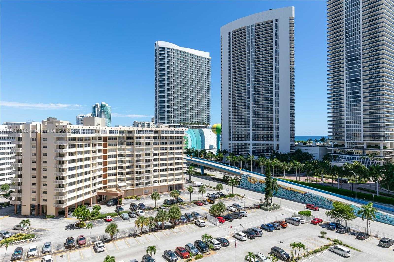 Small Image of 1849 SOUTH OCEAN DR #1103, Hallandale Beach Number 27