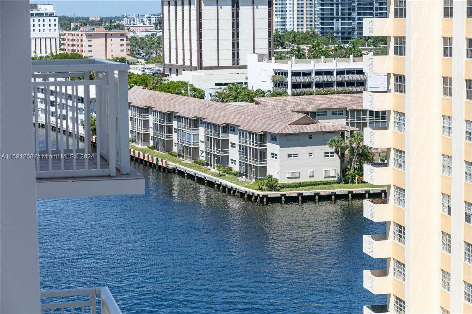 Small Image of 1849 SOUTH OCEAN DR #1103, Hallandale Beach Number 30