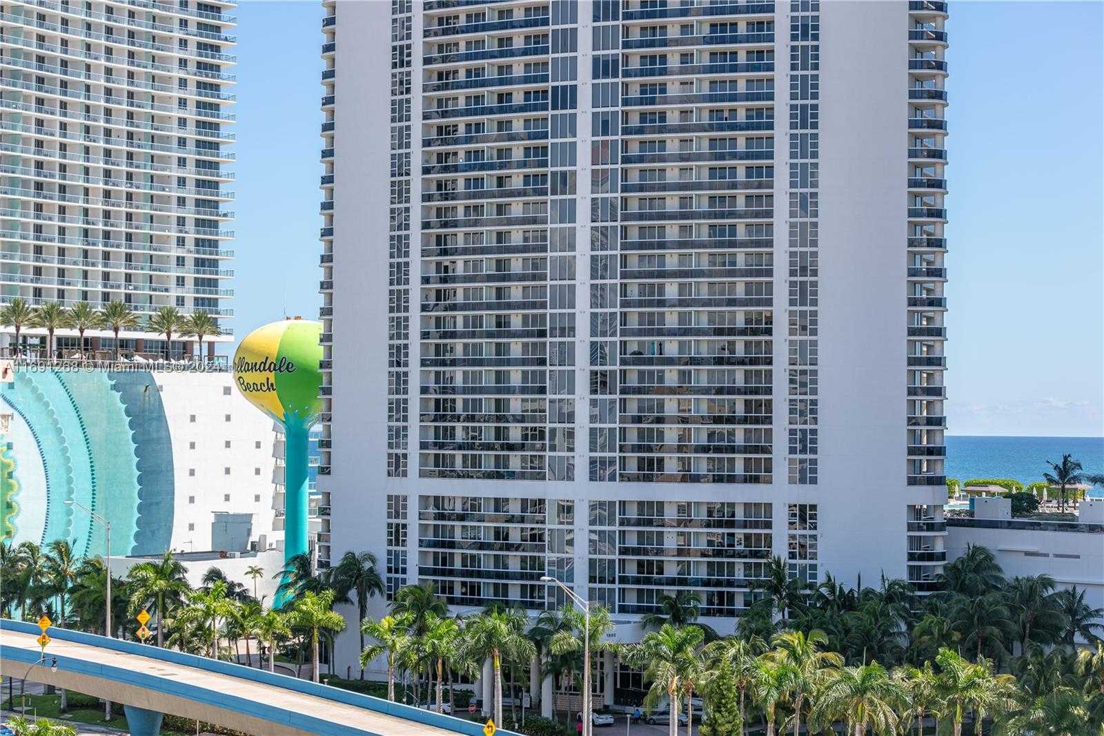 Small Image of 1849 SOUTH OCEAN DR #1103, Hallandale Beach Number 32