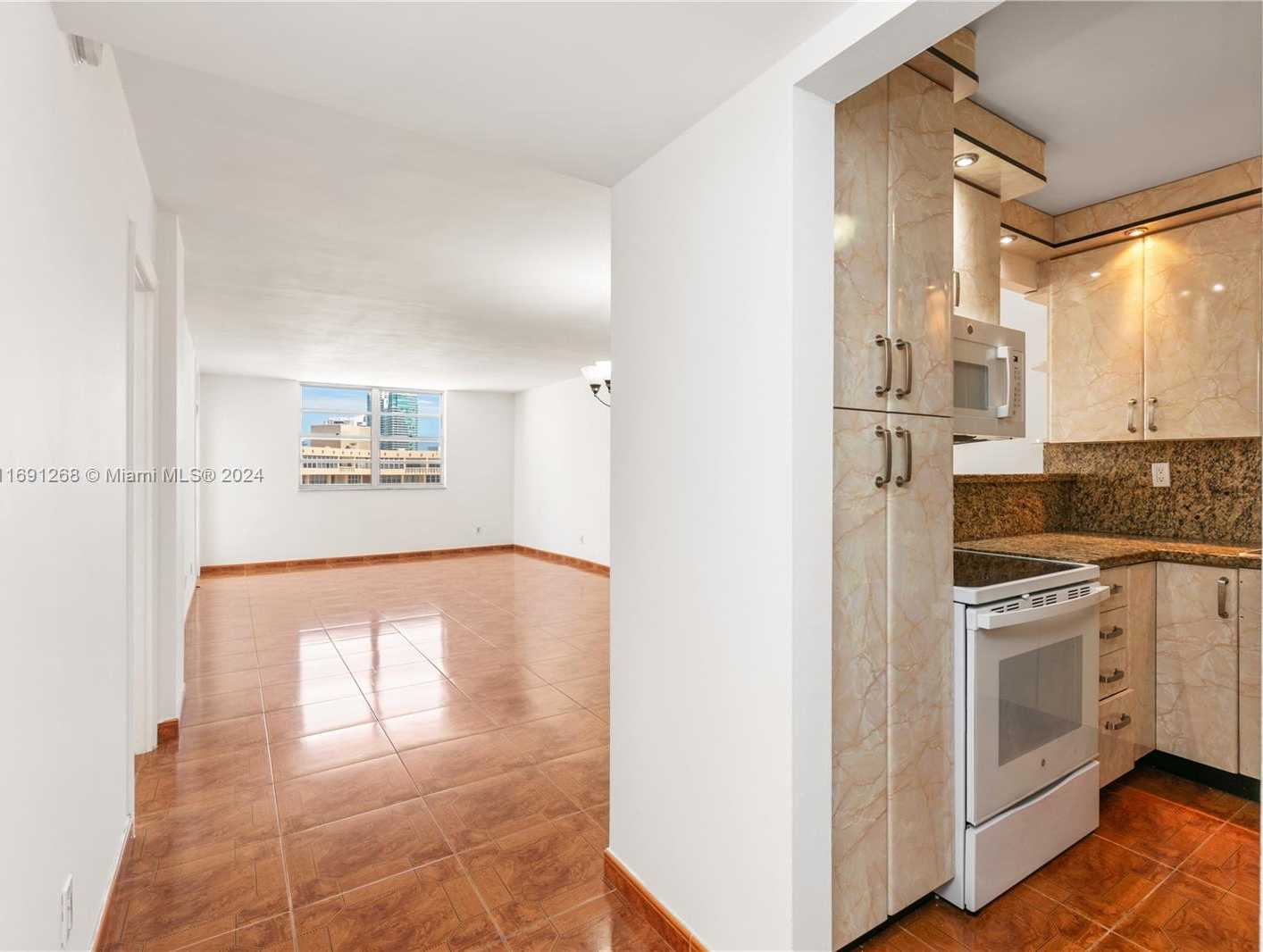 Small Image of 1849 SOUTH OCEAN DR #1103, Hallandale Beach Number 9