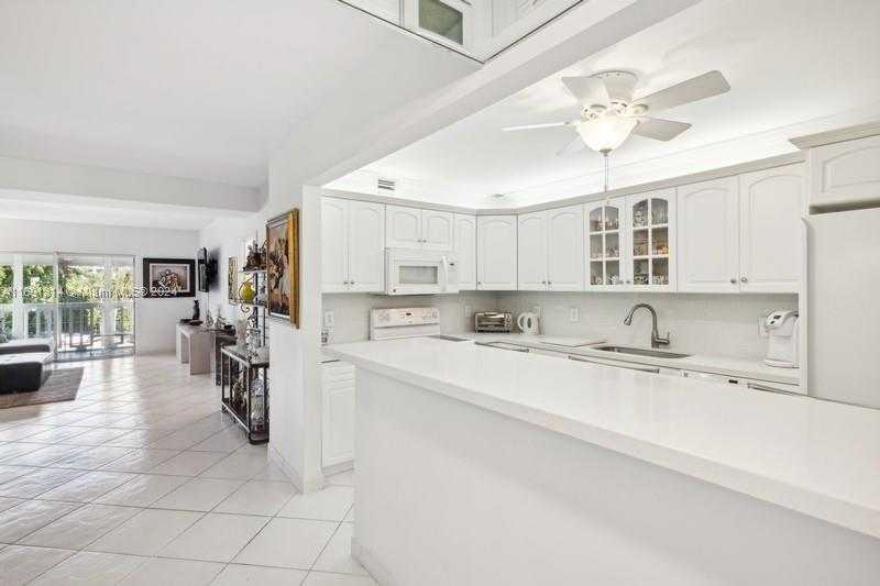 Small Image of 9111 EAST BAY HARBOR DR #3E, Bay Harbor Islands Number 13