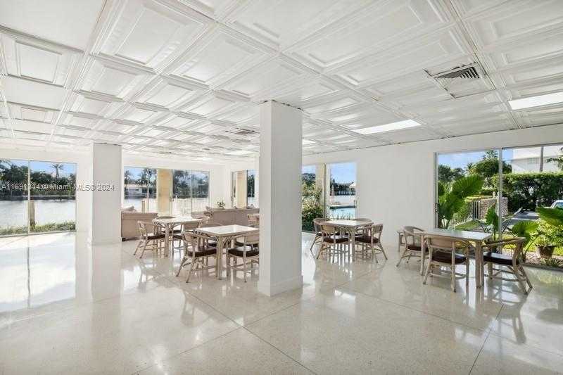 Small Image of 9111 EAST BAY HARBOR DR #3E, Bay Harbor Islands Number 23