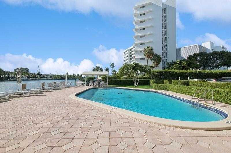 Small Image of 9111 EAST BAY HARBOR DR #3E, Bay Harbor Islands Number 24