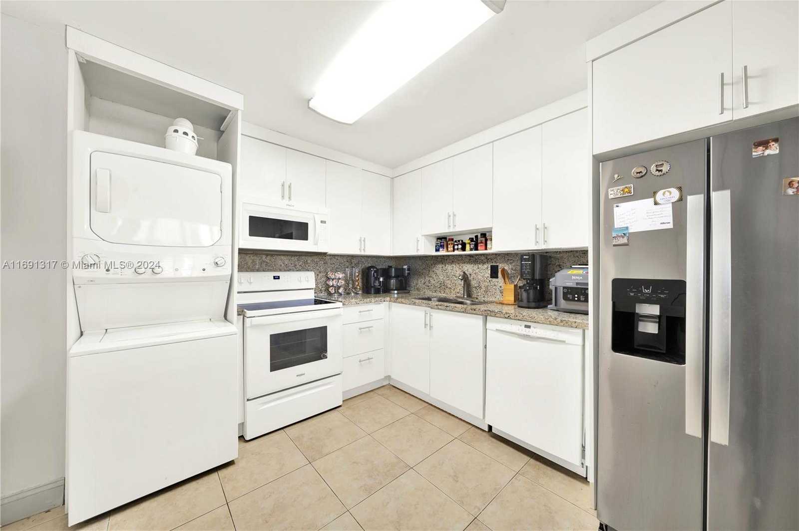 Small Image of 1901 BRICKELL AVE #B711, Miami Number 12