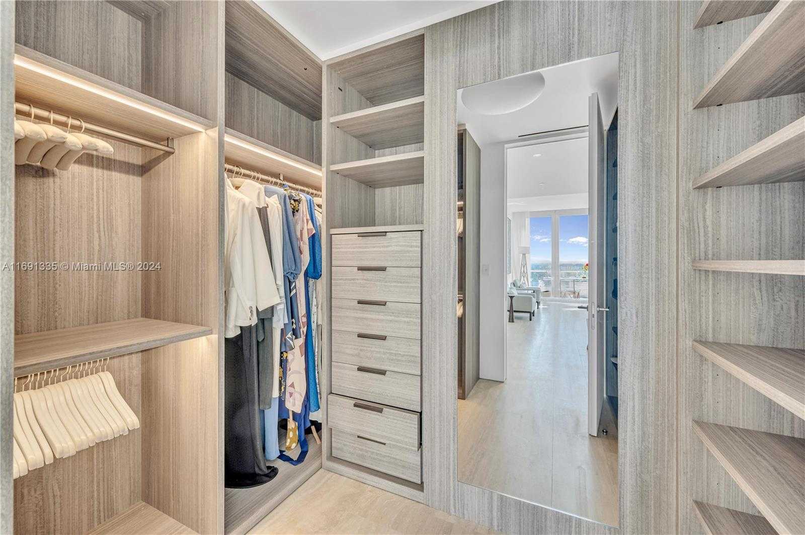 Small Image of 9111 COLLINS AVE #N-PH6, Surfside Number 39