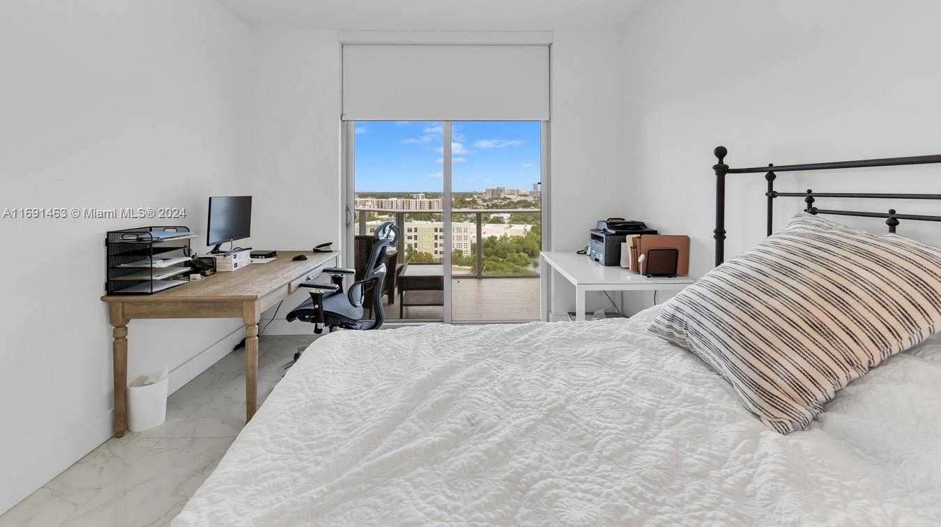 Small Image of 17301 BISCAYNE BLVD #1404, North Miami Number 27