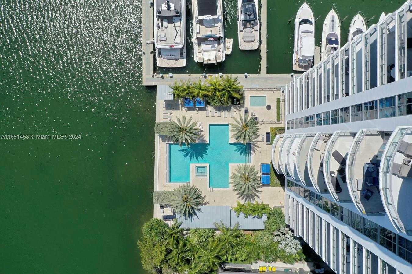 Small Image of 17301 BISCAYNE BLVD #1404, North Miami Number 48