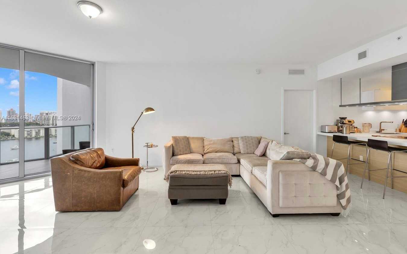 Small Image of 17301 BISCAYNE BLVD #1404, North Miami Number 7