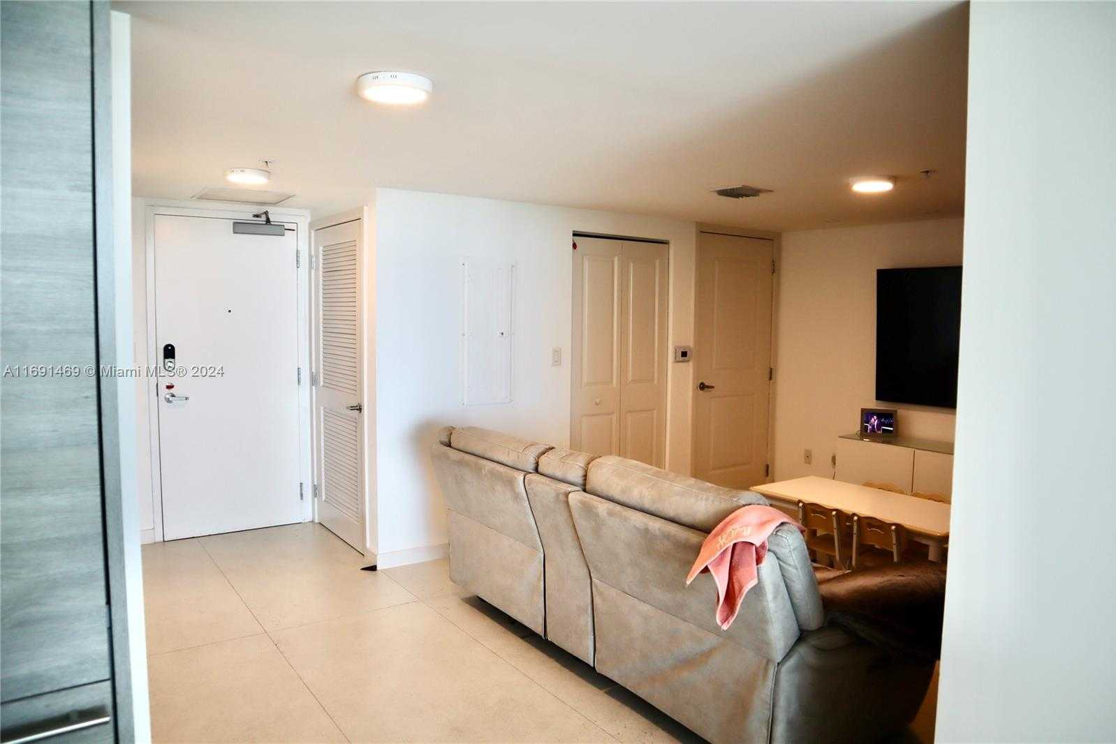 Small Image of 400 SUNNY ISLES BLVD #916, Sunny Isles Beach Number 52