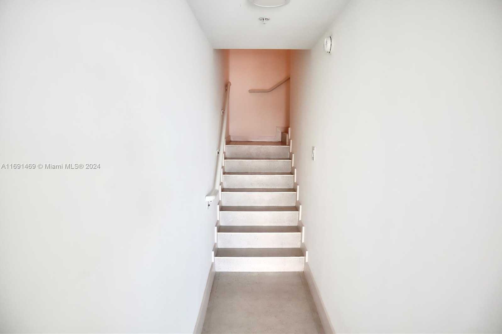 Small Image of 400 SUNNY ISLES BLVD #916, Sunny Isles Beach Number 68