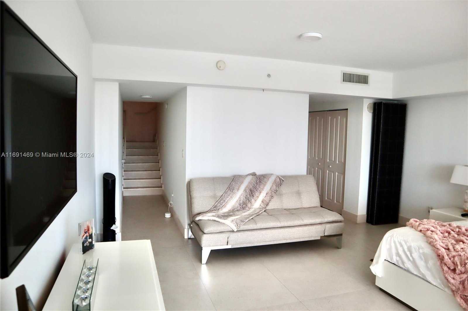 Small Image of 400 SUNNY ISLES BLVD #916, Sunny Isles Beach Number 70