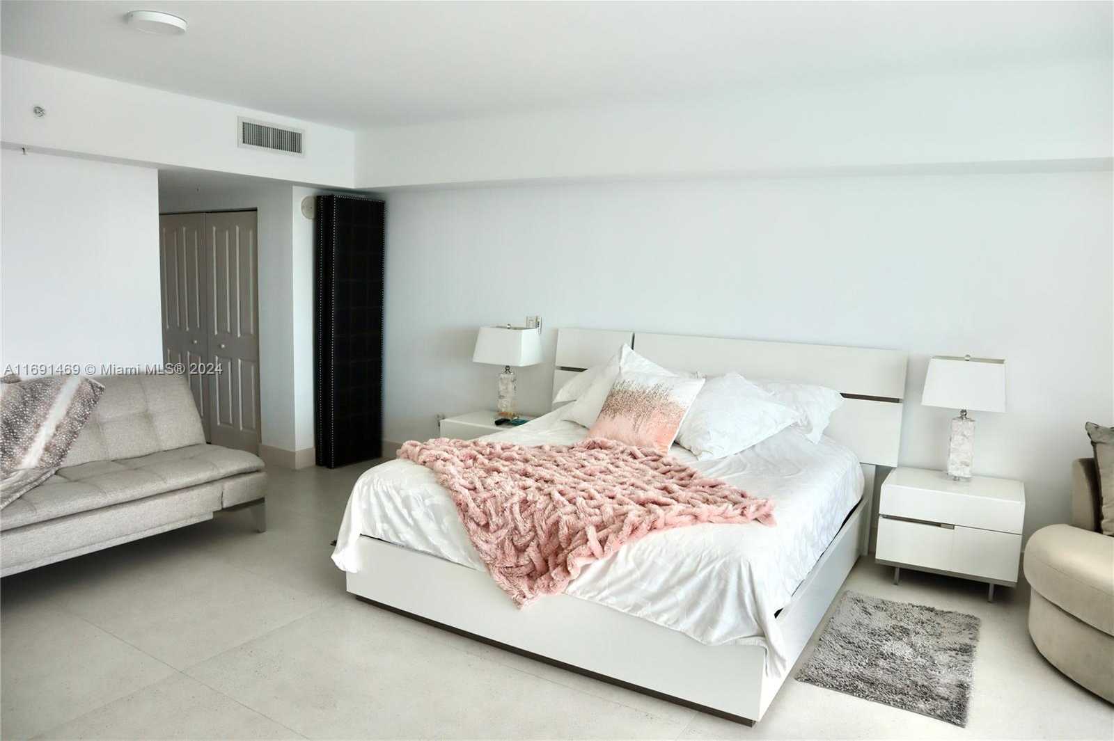 Small Image of 400 SUNNY ISLES BLVD #916, Sunny Isles Beach Number 71