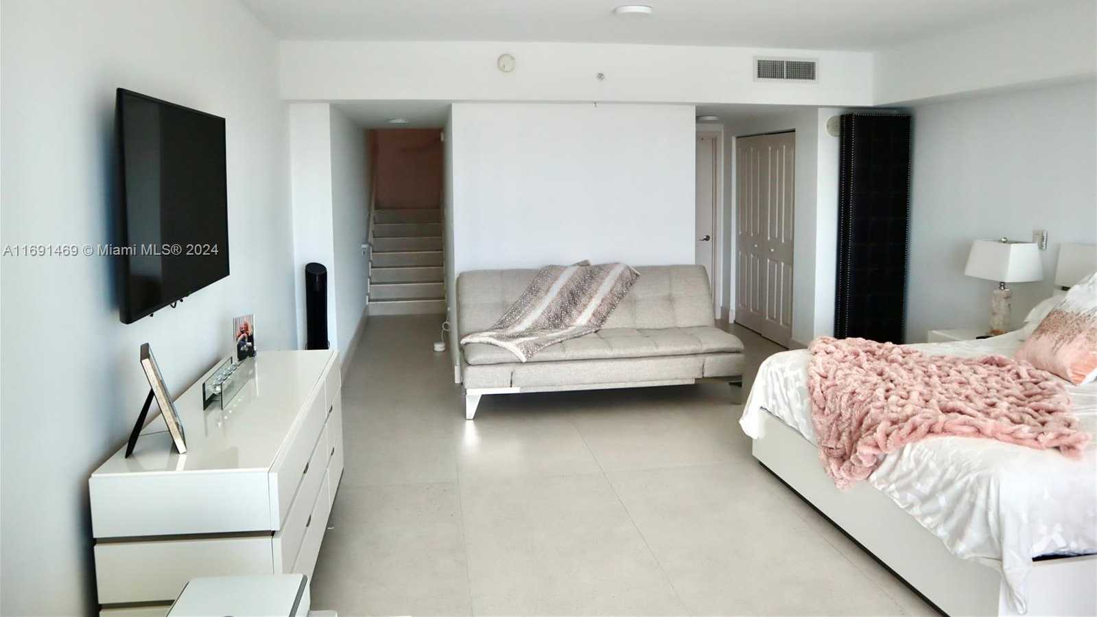 Small Image of 400 SUNNY ISLES BLVD #916, Sunny Isles Beach Number 72