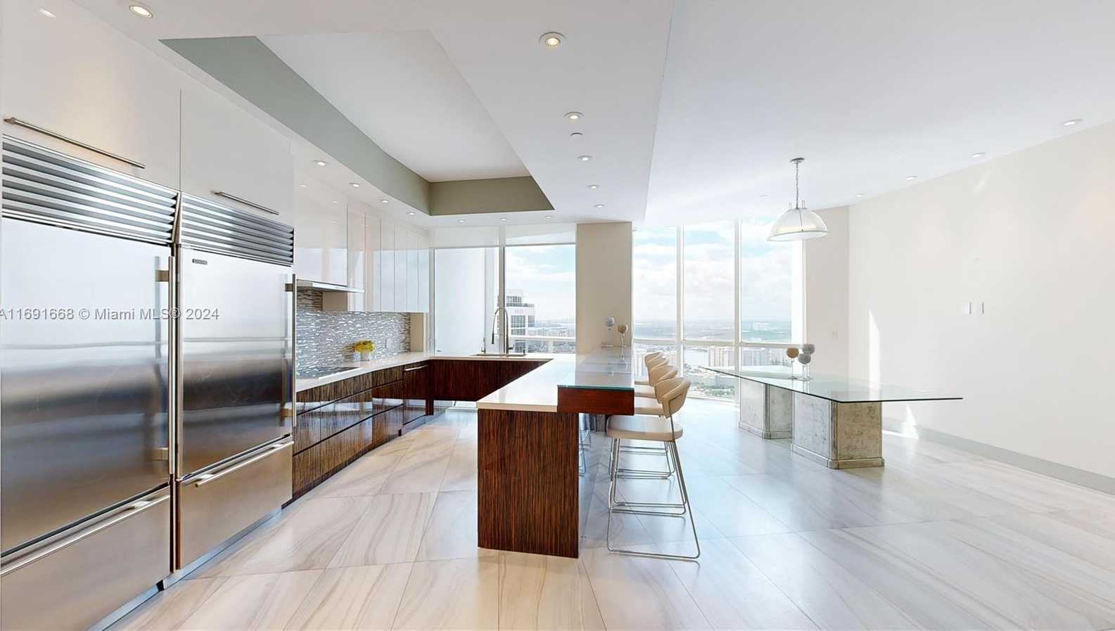 Small Image of 18201 COLLINS AVE #TS2 & TS3, Sunny Isles Beach Number 11