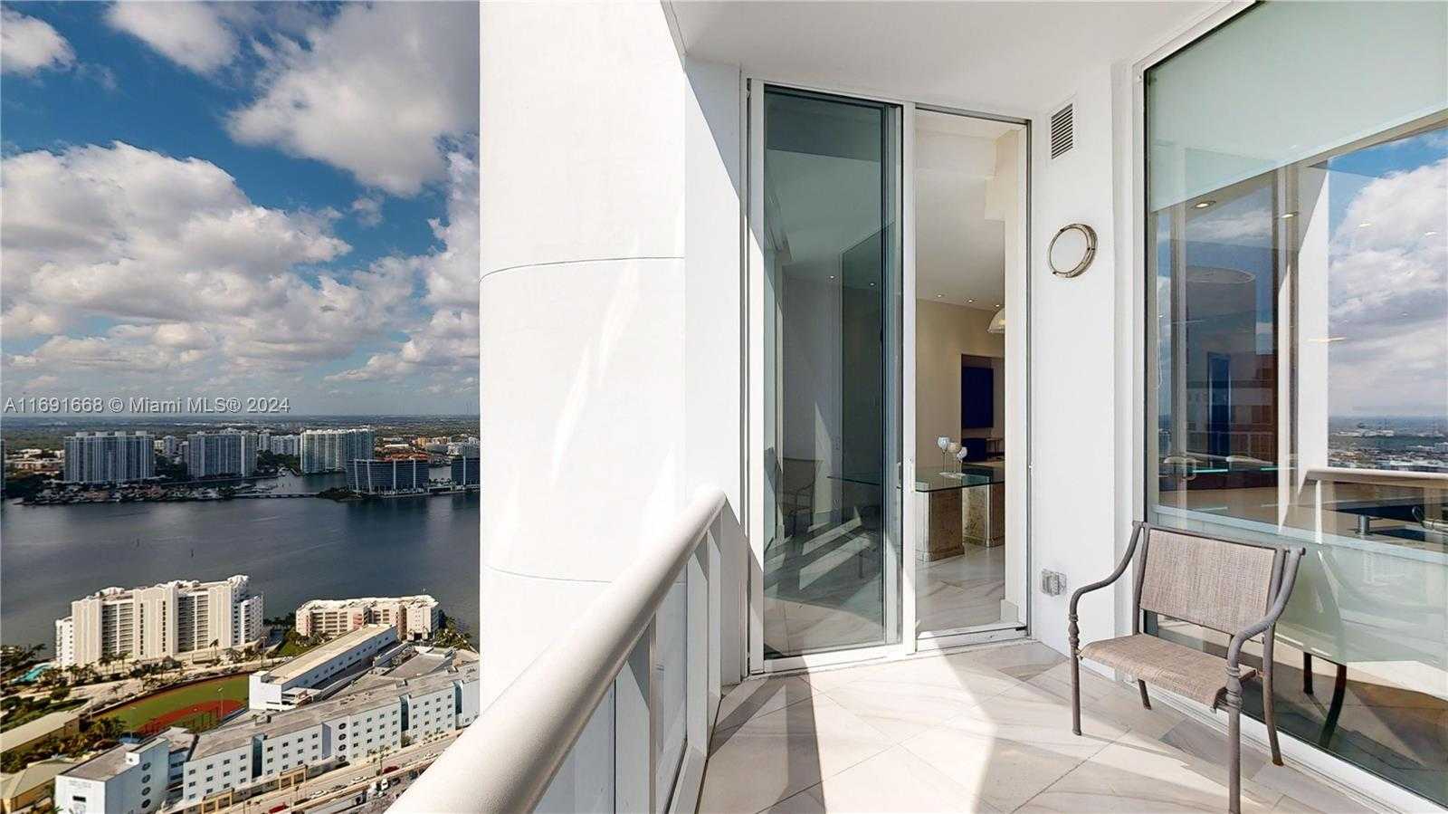 Small Image of 18201 COLLINS AVE #TS2 & TS3, Sunny Isles Beach Number 15