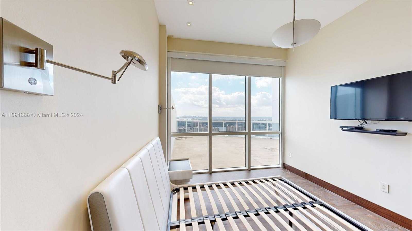 Small Image of 18201 COLLINS AVE #TS2 & TS3, Sunny Isles Beach Number 52