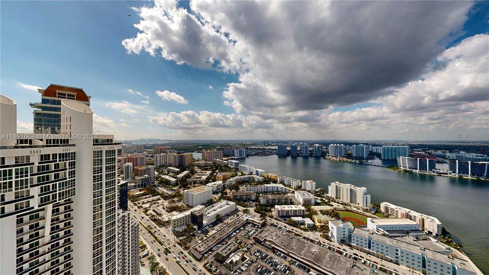 Small Image of 18201 COLLINS AVE #TS2 & TS3, Sunny Isles Beach Number 59