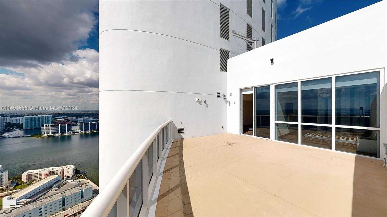 Small Image of 18201 COLLINS AVE #TS2 & TS3, Sunny Isles Beach Number 60