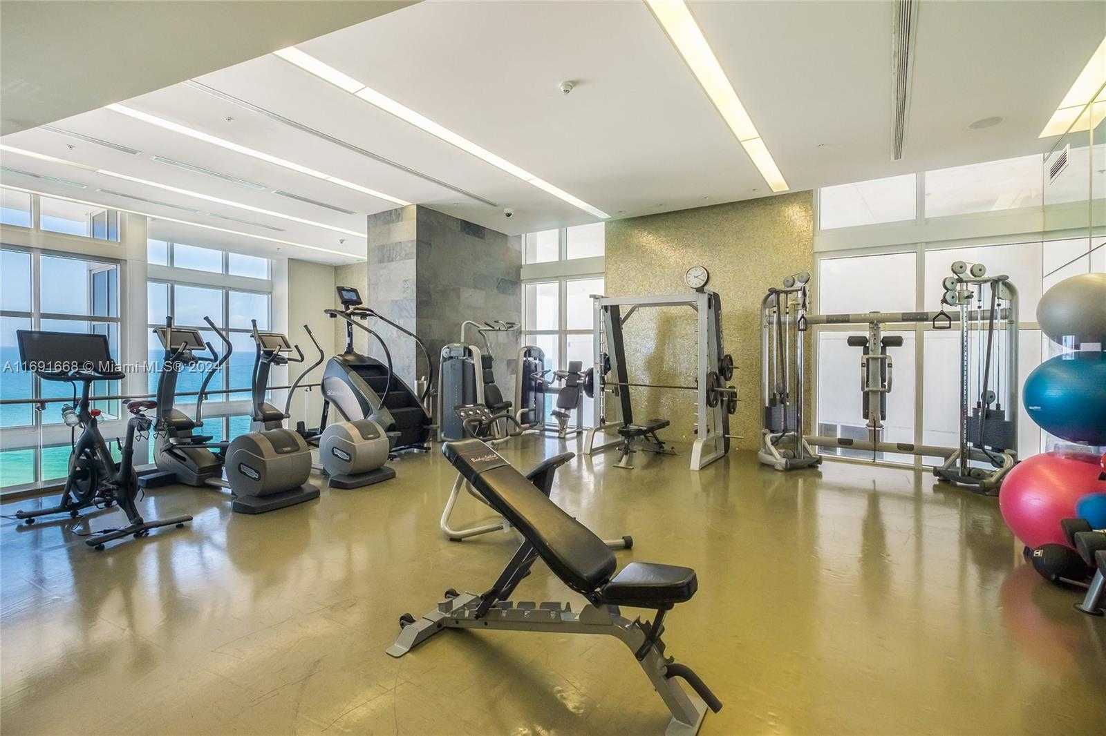 Small Image of 18201 COLLINS AVE #TS2 & TS3, Sunny Isles Beach Number 69