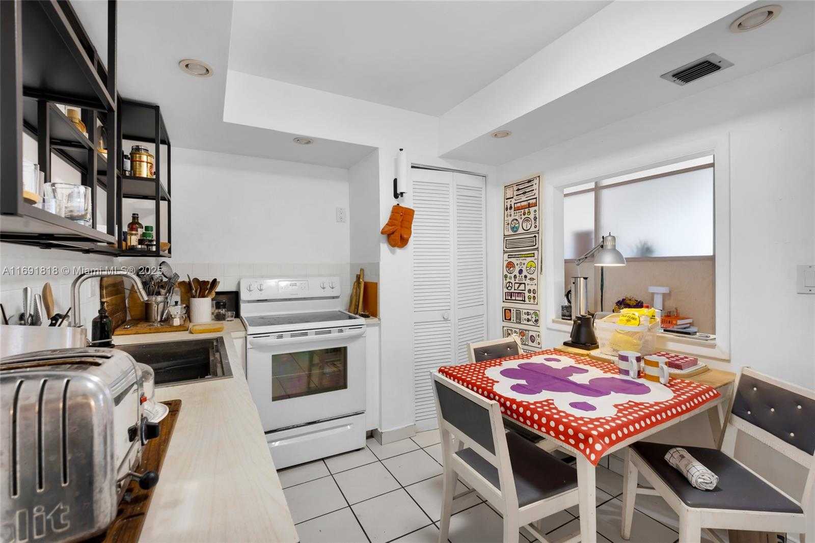 Small Image of 17720 NORTH BAY RD #901, Sunny Isles Beach Number 18