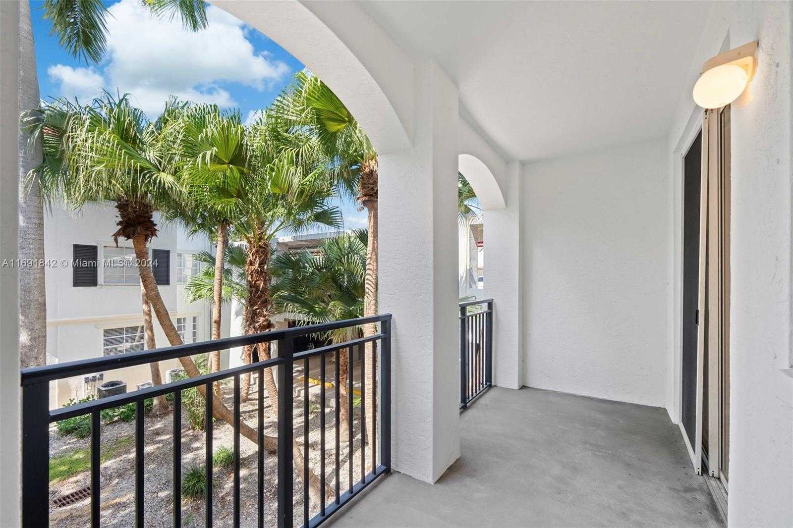 Small Image of 3225 NORTH EAST 184TH ST #10205, Aventura Number 12