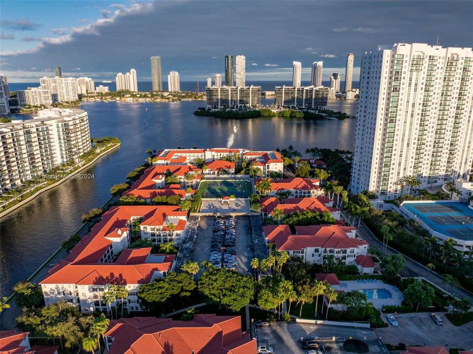 Small Image of 3225 NORTH EAST 184TH ST #10205, Aventura Number 30