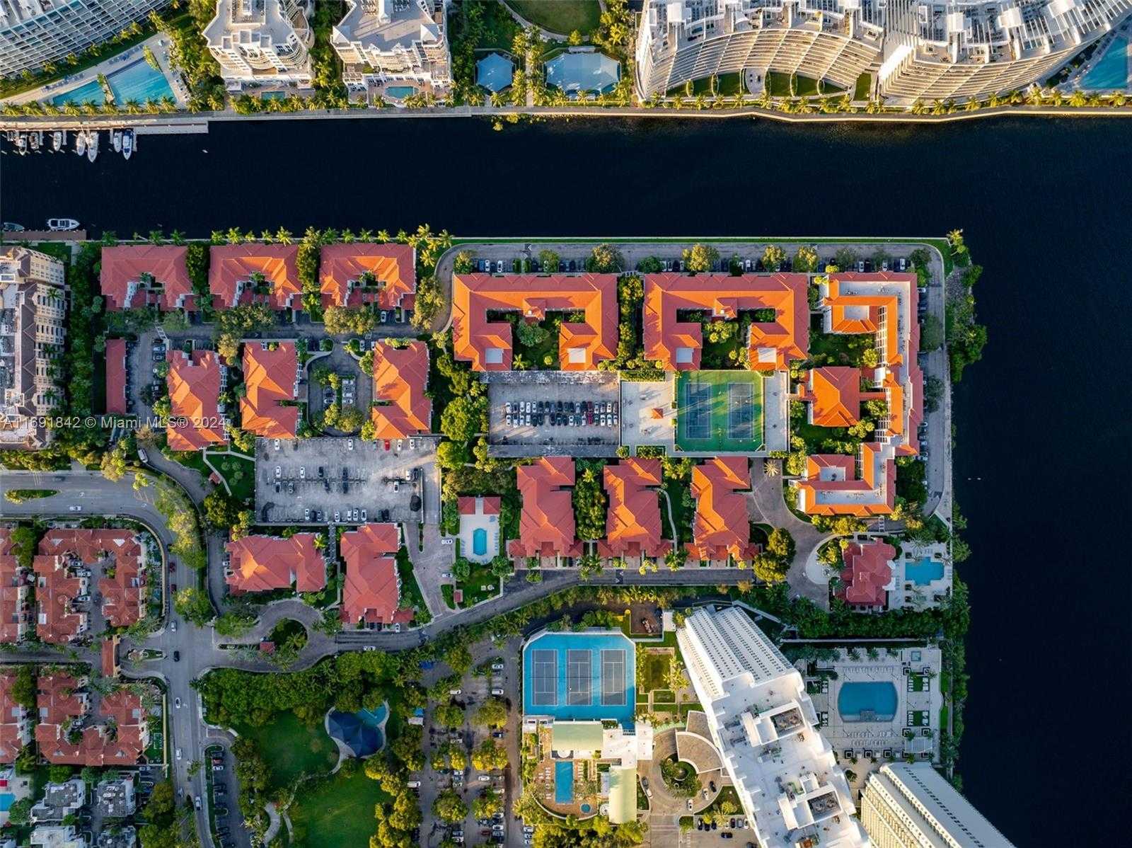 Small Image of 3225 NORTH EAST 184TH ST #10205, Aventura Number 31