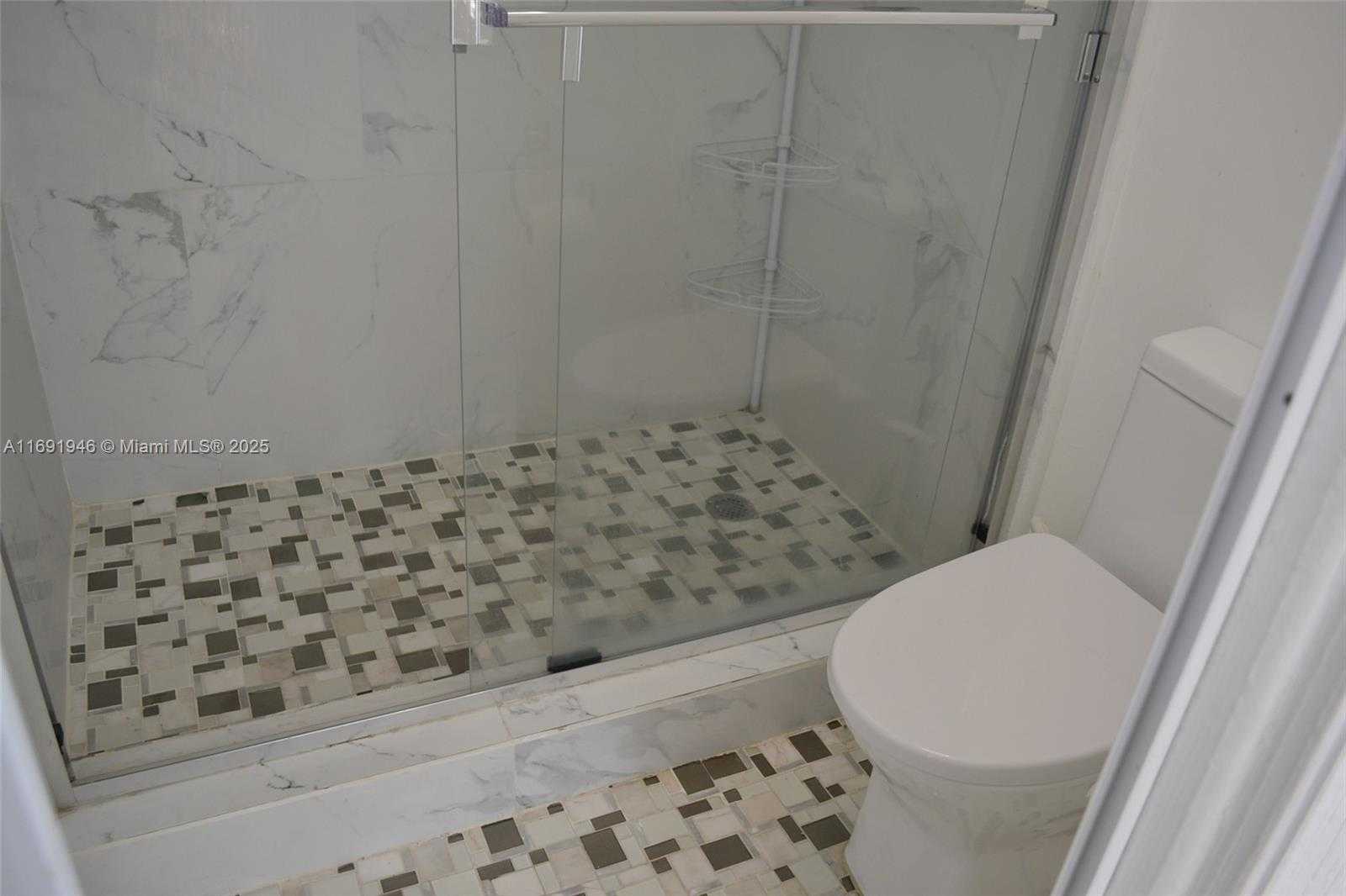 Small Image of 1100 SAINT CHARLES PL #219, Pembroke Pines Number 31