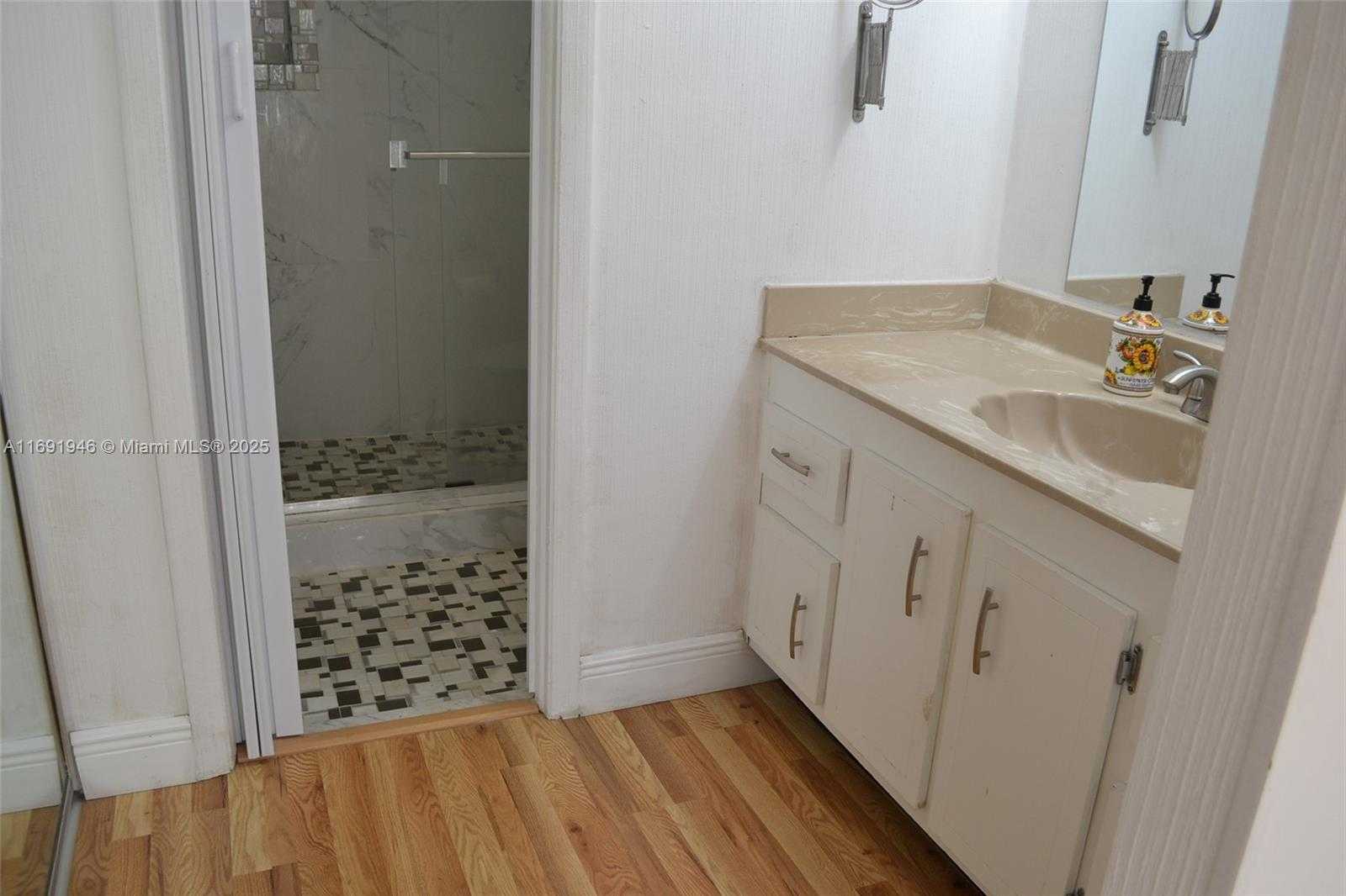 Small Image of 1100 SAINT CHARLES PL #219, Pembroke Pines Number 33