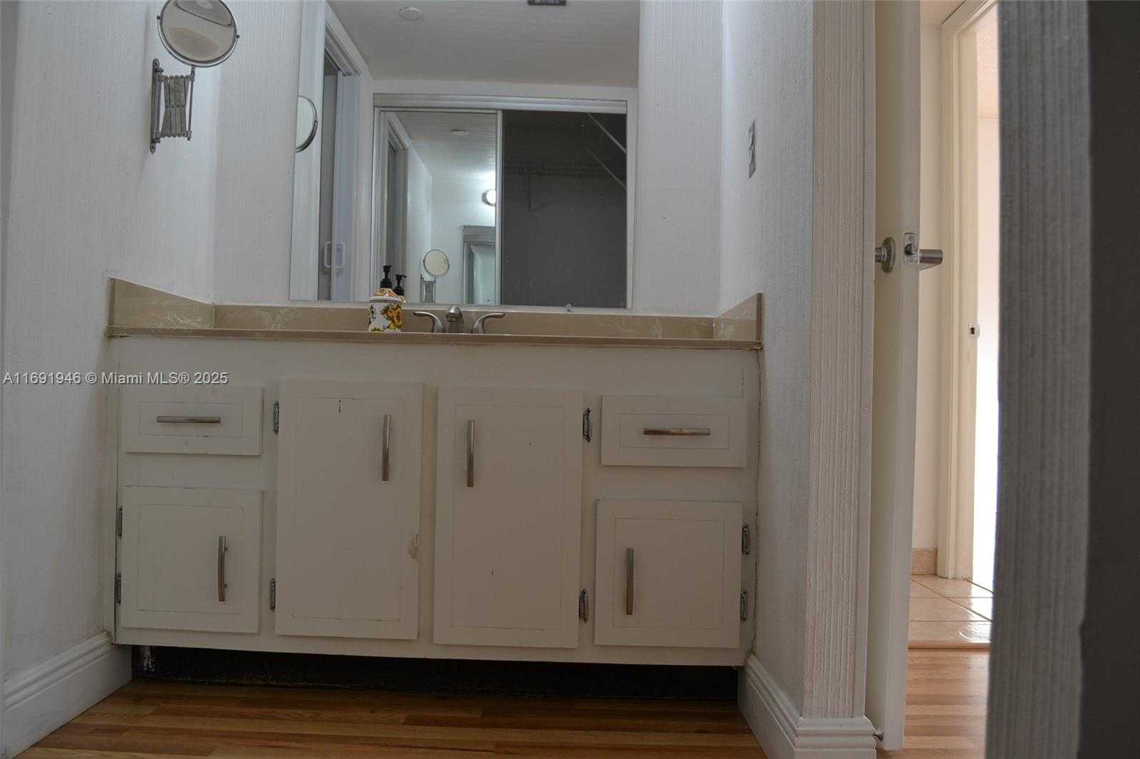 Small Image of 1100 SAINT CHARLES PL #219, Pembroke Pines Number 34