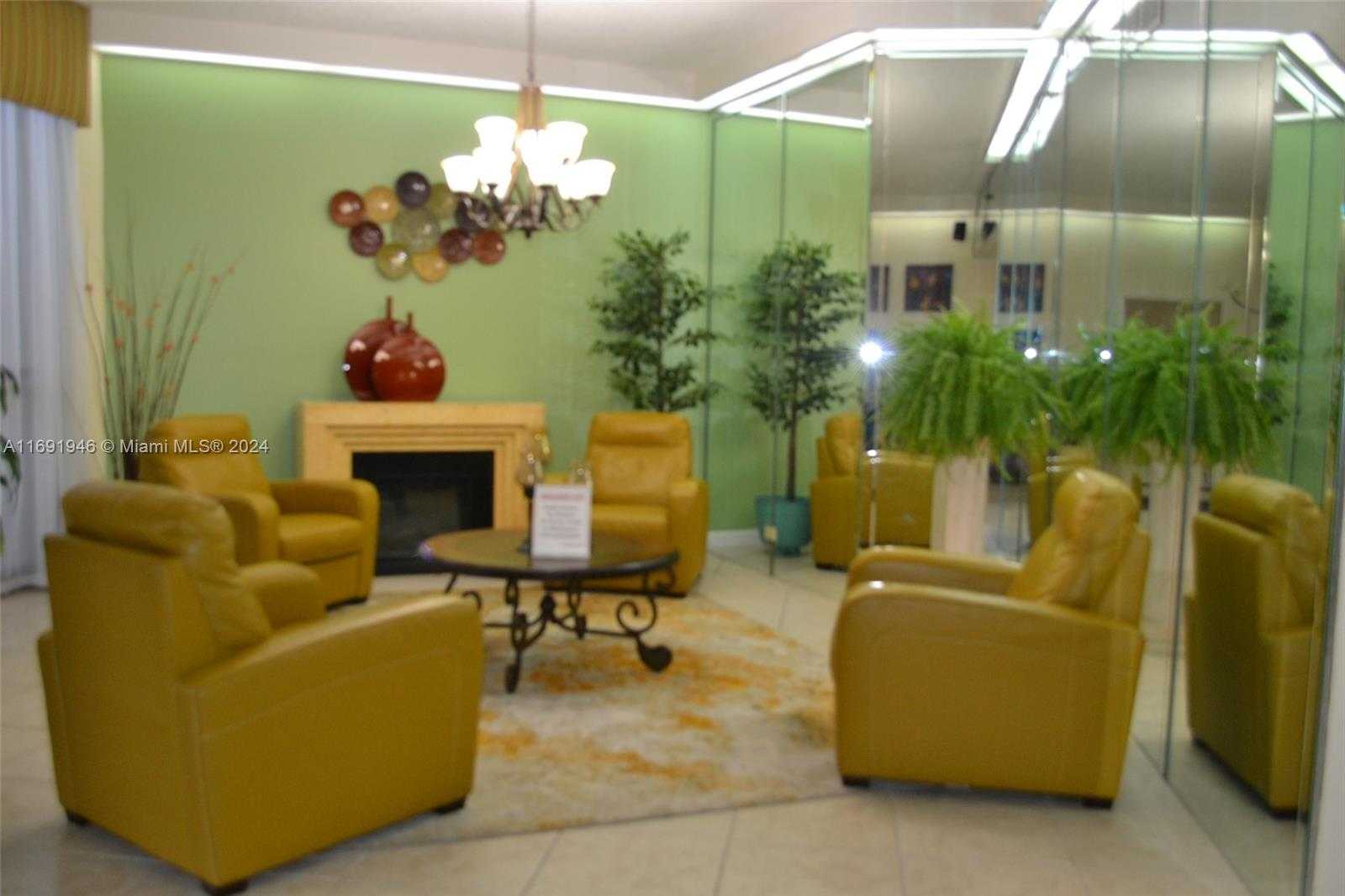 Small Image of 1100 SAINT CHARLES PL #219, Pembroke Pines Number 5