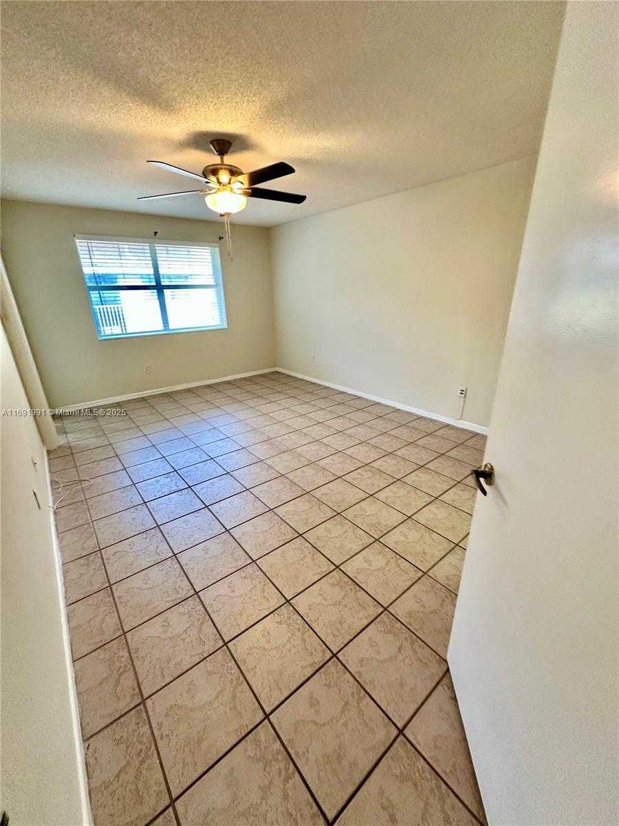Small Image of 2636 SOUTH EAST 21ST CT #204-C, Homestead Number 11
