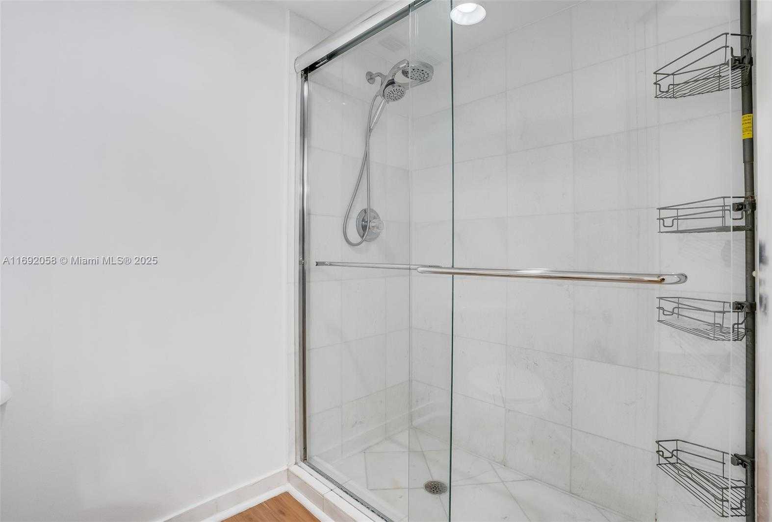 Small Image of 3500 MYSTIC POINTE DR #1205, Aventura Number 20