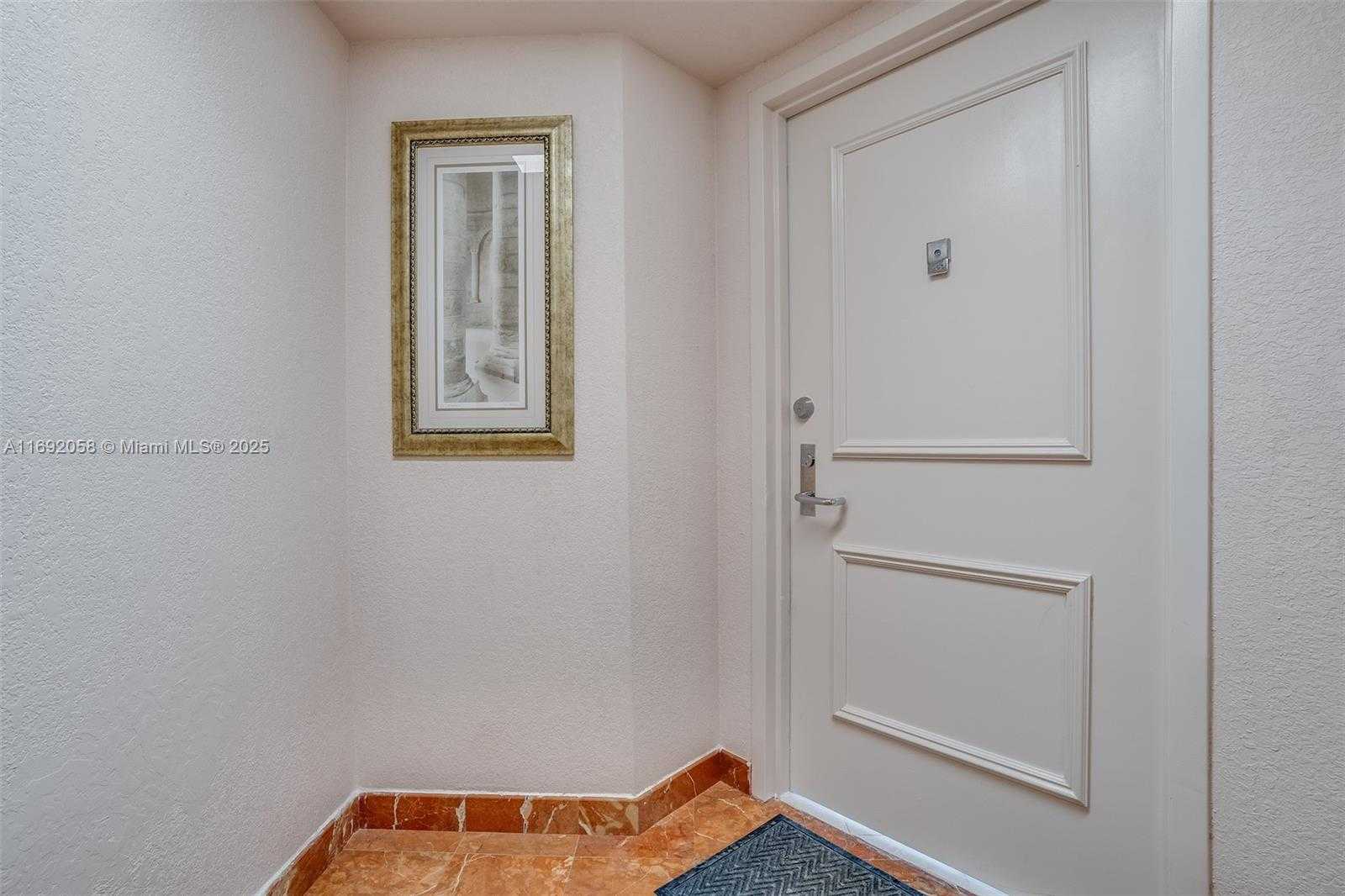 Small Image of 3500 MYSTIC POINTE DR #1205, Aventura Number 25
