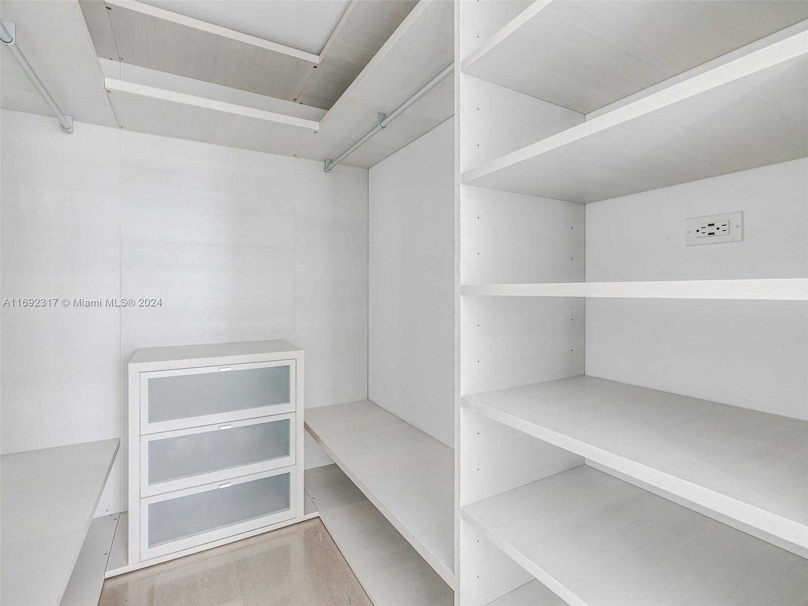 Small Image of 88 SOUTH WEST 7TH ST #1901, Miami Number 16