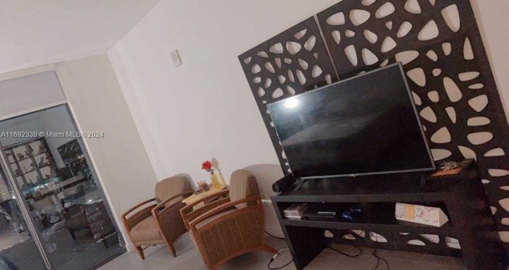 Small Image of 1600 NORTH EAST 1ST AVE #1103, Miami Number 6